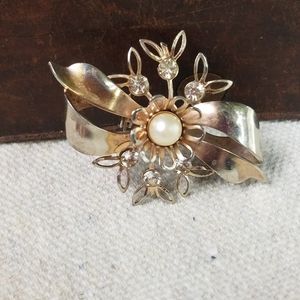 Vintage Bow Rhinestone & Pearl Brooch